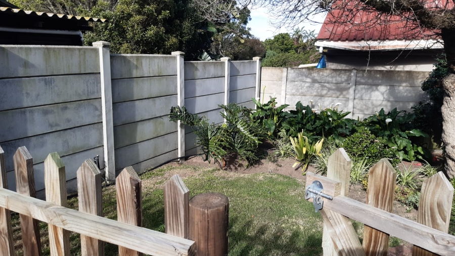 To Let 3 Bedroom Property for Rent in Dana Bay Western Cape